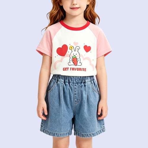 Color-block T-shirt with Rabbit and Heart Print