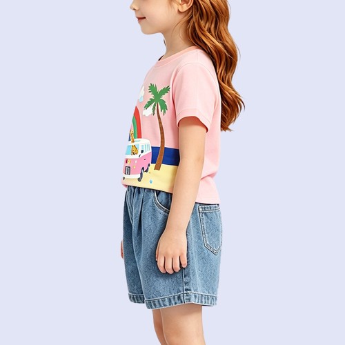 Creative Giraffe & Rainbow Bus T-Shirt
