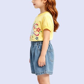 Exquisite Floral and Bird Embroidery Crew-Neck T-Shirt